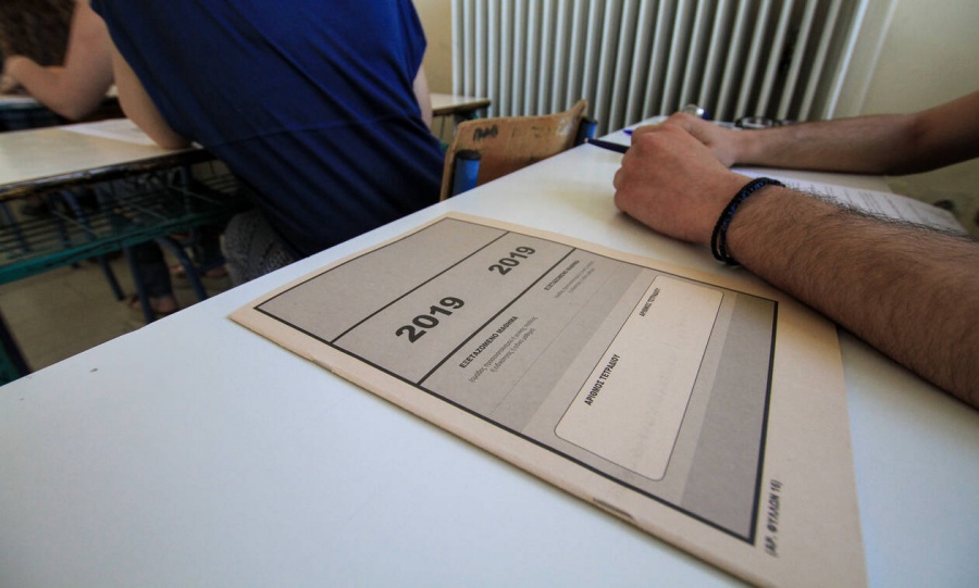 Πανελλαδικές εξετάσεις 2019: Απαιτητικά θέματα στα Μαθηματικά, βατά στα Αρχαία