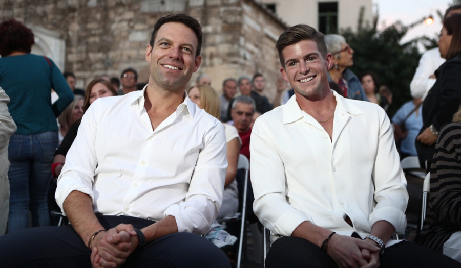 Στην Αφρική με τους Ζουλού ο Κασσελάκης και ο Τάιλερ