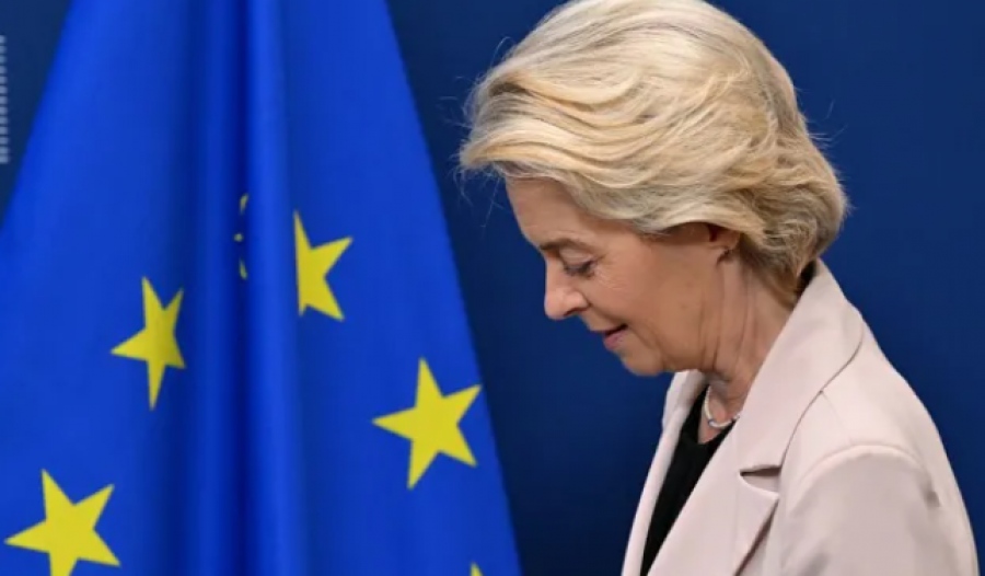 To Pfizergate και το τέλος του βάλτου της ΕΕ - Στήνουν γκιλοτίνα στις Βρυξέλλες για την Αντουανέτα… von der Leyen – Όλοι εναντίον της