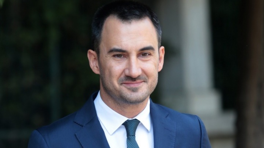 Χαρίτσης για την ψήφο των Ελλήνων του εξωτερικού: Επικίνδυνα τα «παιχνίδια» που αφορούν στην έκφραση της λαϊκής κυριαρχίας