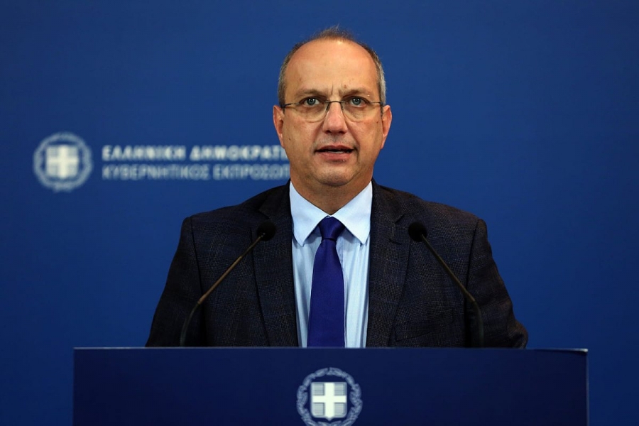 Οικονόμου (κυβερνητικός εκπρόσωπος): Ο κ. Τσίπρας υιοθετεί το σύνθημα «χαρίζω σπίτια, χαρίζω οικόπεδα»