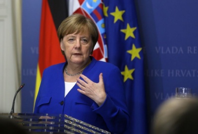 Merkel: Εάν η ΕΚΤ δώσει εξηγήσεις, η διαφωνία με το συνταγματικό δικαστήριο μπορεί να ξεπεραστεί - ΥΠΟΙΚ: Θα εφαρμόσουμε την απόφαση για τα ομόλογα