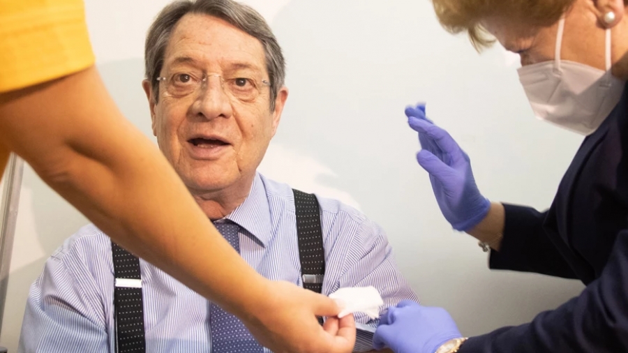 Εμβολιάστηκε με την τρίτη δόση ο Νίκος Αναστασιάδης: «Είναι θέμα κοινωνικής ευθύνης»