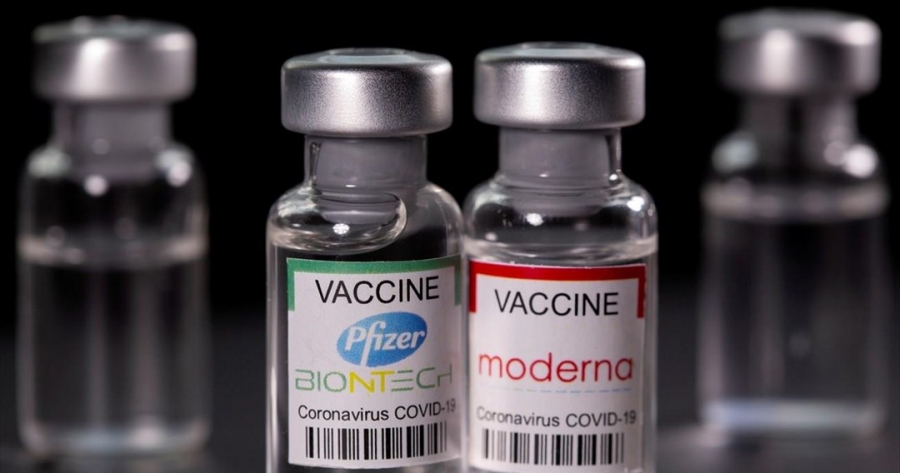 Δύο μελέτες αποκαλύπτουν: Μεγάλο το χάσμα μεταξύ εμβολίων Pfizer και Moderna – Οι ηλικιωμένοι εμβολιασμένοι κινδυνεύουν