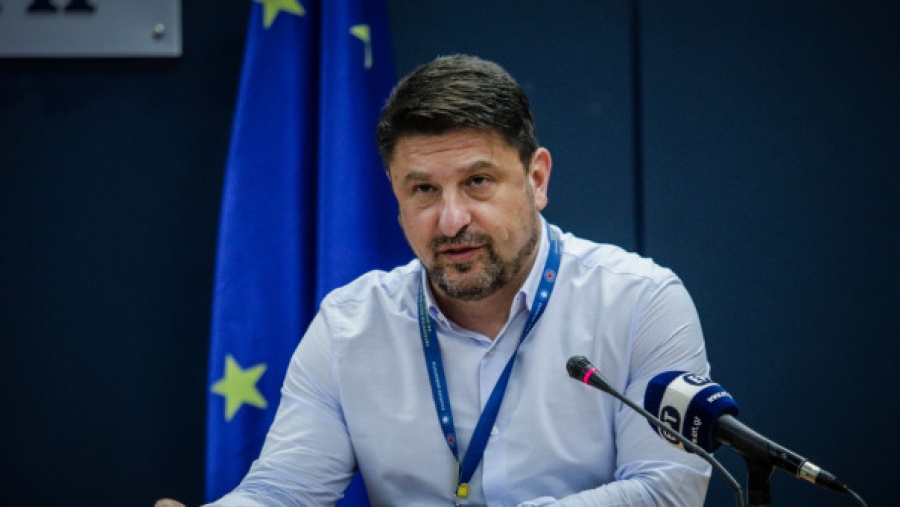 Χαρδαλιάς (Υφυπ. Προστασίας): Από 25/5 επιτρέπεται η μετάβαση από και προς τα νησιά, ανοίγουν και οι χώροι εστίασης