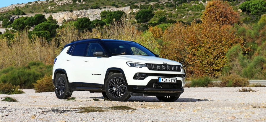 Δοκιμάζουμε το μάχιμο Jeep Compass 1.6 Multijet 130 PS