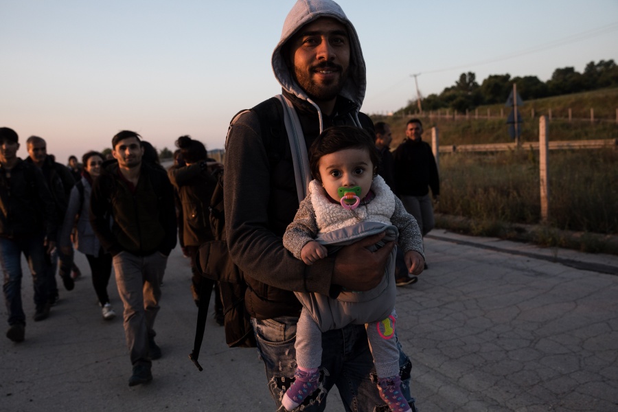 ΓΕΕΘΑ: Υπεράριθμοι οι πρόσφυγες στις δομές φιλοξενίας
