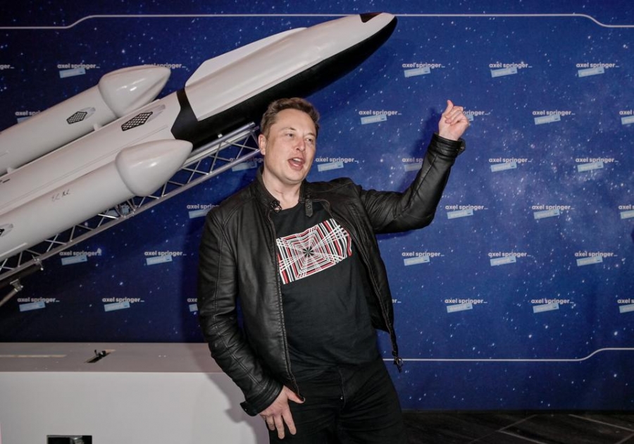 Το όνειρο του Musk γίνεται πραγματικότητα: Εκτοξεύθηκε η κάψουλα της SpaceX προς τον Διεθνή Διαστημικό Σταθμό