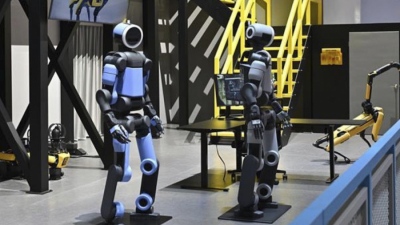 Uproar in South Korea: Hyundai workers issue threats against robots