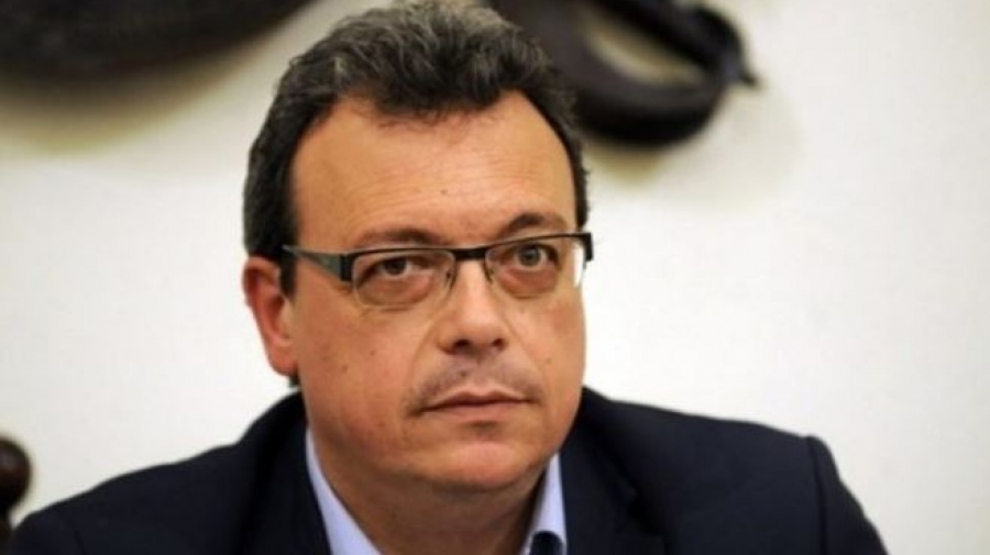 Φάμελλος: Προκλητικό να μπαίνει υπουργός Μετανάστευσης ακόμα ένα στέλεχος του ΛΑΟΣ - Η Ελλάδα πρέπει να γλυτώσει από τον Μητσοτάκη