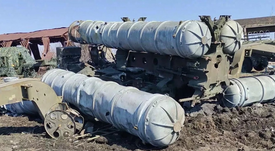 Ο Καναδάς στέλνει στην Ουκρανία παροπλισμένους πυραύλους CRV7 του 1980 - Κοροϊδία του Trudeau στον Zelensky