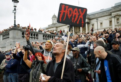 Βρετανία: Πάνω από 60 συλλήψεις στις μεγάλες διαδηλώσεις κατά του lockdown