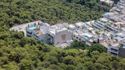 Βόμβα με 90.000 καταπατητές: Ούτε 1 στους 8 δεν εξαγοράζει δημόσια γη – Στον αέρα η ρύθμιση
