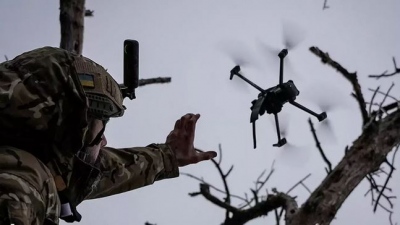 Τεχνητή νοημοσύνη ενσωματώνει η Βρετανία στα drones που θα στείλει στην Ουκρανία για να αντιμετωπίσουν την ρωσική υπεροπλία