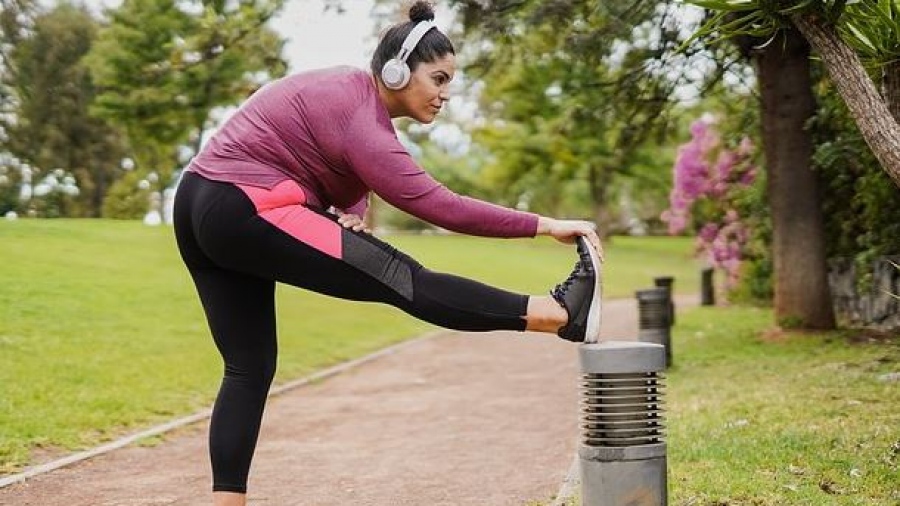 Γιατρός προειδοποιεί: Αυτοί είναι οι κύριοι παράγοντες που προκαλούν θρόμβωση στους νέους
