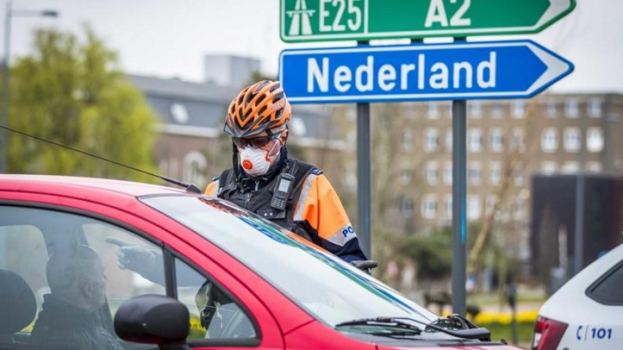 Ολλανδία: Σε Βέλγιο και Γερμανία οι πολίτες για εορταστικές αγορές λόγω lockdown – De facto ακύρωση  των μέτρων