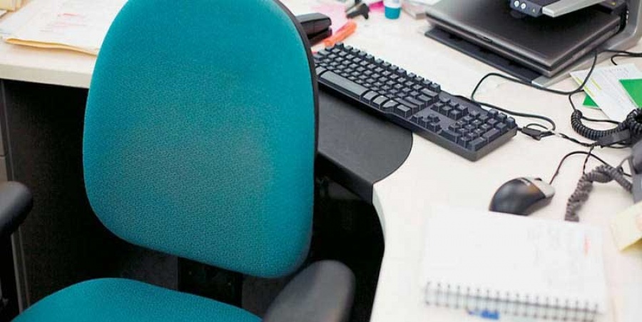 Επεκτείνεται η χορήγηση άδειας ειδικού σκοπού με τροπολογία Θεοδωρικάκου