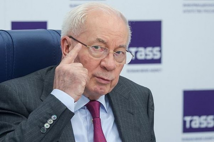 Azarov (Πρώην πρωθυπουργός Ουκρανίας): Ο Zelensky οδηγεί τη χώρα στην πλήρη εθνική καταστροφή