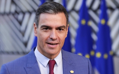 Νέα ευρωπαϊκή γελοιότητα: Πρωθυπουργός Ισπανίας - Βγάλτε τις γραβάτες για να εξοικονομήσετε ενέργεια