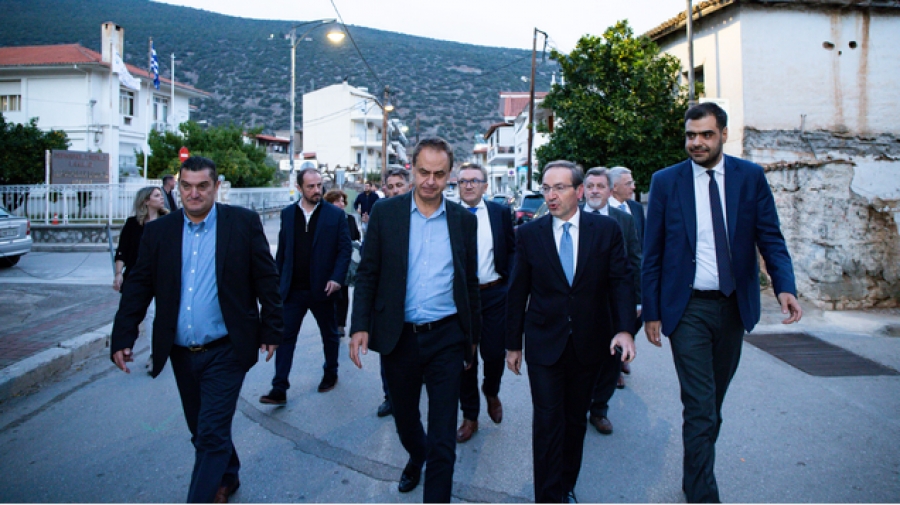 ΝΔ: Επίσκεψη στον Νομό Φωκίδας – Μαρινάκης: Προϋπόθεση για το μέλλον της πατρίδας η αυτοδυναμία