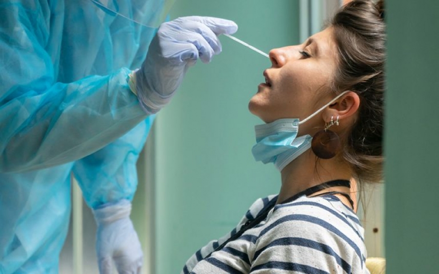 Ιταλία: Ψευτικά διαγνωστικά τεστ σε φαρμακεία για τη λήψη πιστοποιητικού εμβολιασμού