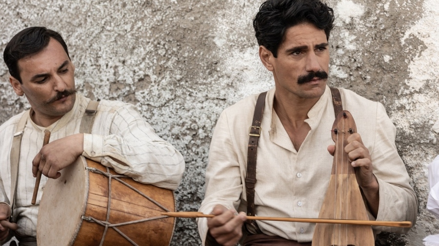 17 Κλωστές: Απόψε η πολυαναμενόμενη πρεμιέρα της νέας σειράς της COSMOTE TV