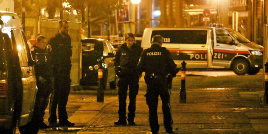 Ελβετία: Συνελήφθησαν δύο άτομα που σχετίζονται με τον τζιχαντιστή της επίθεσης στη Βιέννη