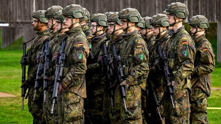 Σοκ στο γερμανικό στρατό - Το Υπουργείο απαγορεύει τα κινητά τηλέφωνο υπό το φόβο κατασκοπείας