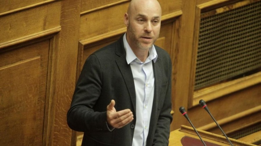 Ο Γιώργος Αμυράς, υφυπουργός για την Προστασία του Περιβάλλοντος