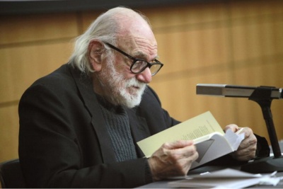 Πέθανε ο ποιητής Νάνος Βαλαωρίτης - Συλλυπητήρια από τον πολιτικό κόσμο