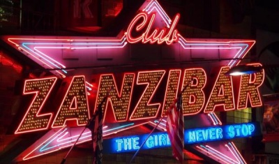 H «φούσκα» των ακινήτων στο Τορόντο «σκοτώνει» τα μαγαζιά με στριπτίζ - Ένας έλληνας αντιστέκεται