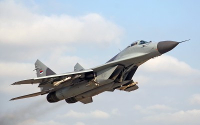 ΗΠΑ: Βαθαίνει η εμπλοκή της Ρωσίας στη Λιβύη – Έστειλε αεροσκάφη στον Haftar