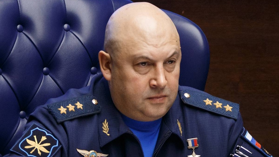 «Ο Στρατηγός Αρμαγεδδών πλανάται σαν φάντασμα πάνω από την Ουκρανία» - Αποκαλύψεις Ρώσου αναλυτή για τον Surovikin