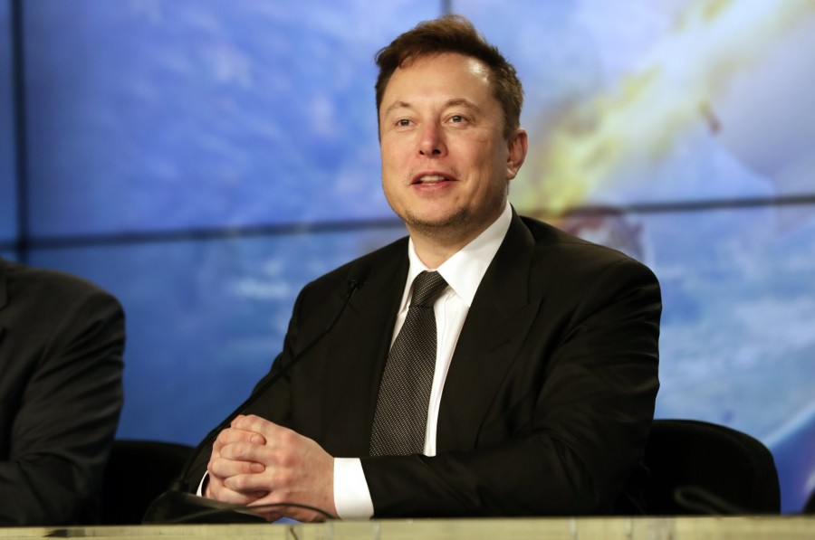Musk (Tesla): Βρέθηκα θετικός σε 2 τεστ κορωνοϊού, ενώ αρνητικός σε άλλα 2 την ίδια ημέρα