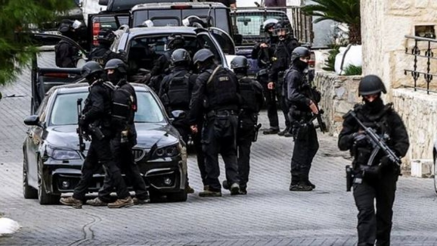 «Φρούριο» τα Βορίζια υπό τον φόβο για αντίποινα μετά το μακελειό: Αναζητούνται 3 άτομα στα...βουνά - Υπό δρακόντεια μέτρα η κηδεία του 39χρονου