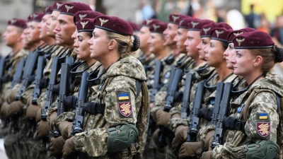 Ο βούρκος ξεχείλισε και ο Zelensky δεν μπορεί άλλο να συγκαλύπτει - Υπογράφτηκε νόμος κατά της σεξουαλικής παρενόχλησης στο στρατό