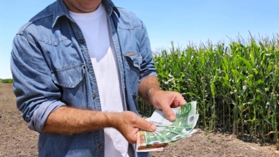 Επιδότηση έως 55% σε επενδύσεις πρωτογενούς τομέα άνω των 500.000 ευρώ