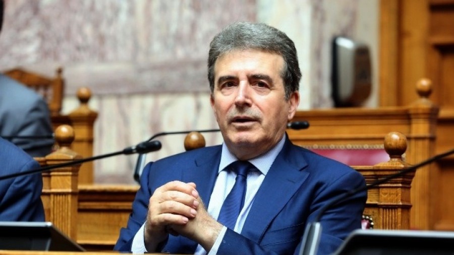 Περαιτέρω δικαστικές εγγυήσεις ενσωμάτωσε στο ν/σ για τις δημόσιες συναθροίσεις ο Μ. Χρυσοχοΐδης
