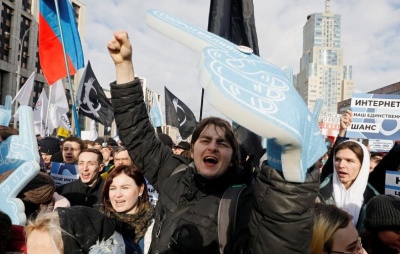 Ρωσία: Μεγάλες διαδηλώσεις κατά των αυστηρών περιορισμών στο διαδίκτυο