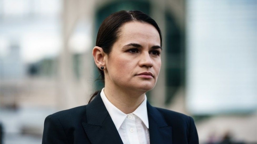 Λευκορωσία: Η Svetlana Tikhanovskaya καταδικάστηκε ερήμην σε 15 χρόνια φυλάκιση για εσχάτη προδοσία