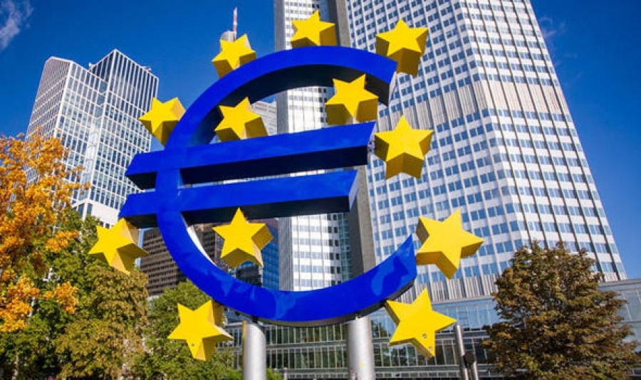EKT: Πιθανή νέα μείωση των επιτοκίων, εάν εξασθενίσει η ανάπτυξη στην Ευρωζώνη