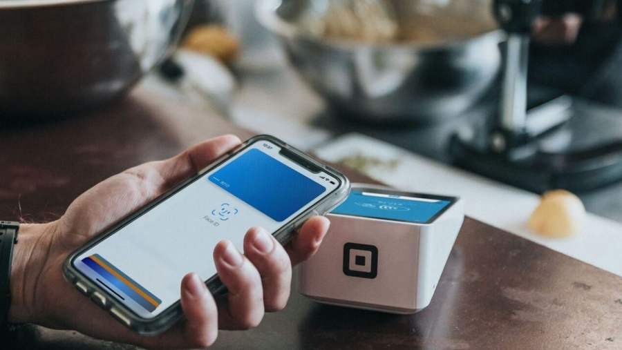 Καταληκτική ημερομηνία η 31η Ιανουαρίου για τη διασύνδεση ταμειακών – POS στους παρόχους υπηρεσιών