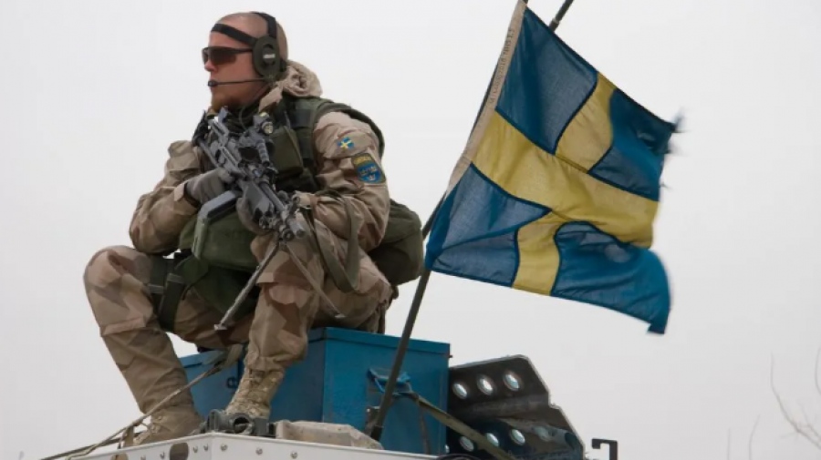 Η Σουηδία προετοιμάζεται για πόλεμο - Δημιουργεί στρατηγικά αποθέματα προμηθειών για το απευκταίο σενάριο