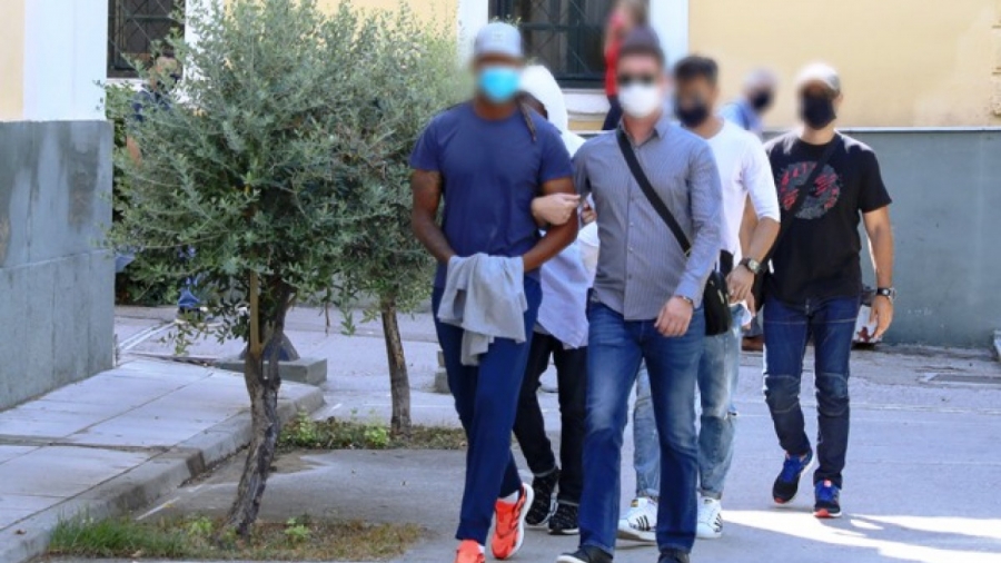 Υπόθεση Σεμέδο: Τι κατέθεσε στην ανακρίτρια η φίλη της 17χρονης που κατήγγειλε ότι βιάστηκε