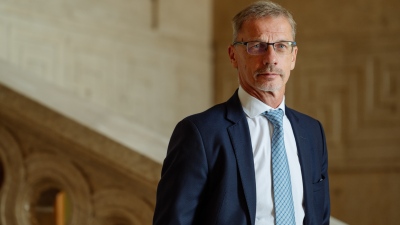 Vujcic (EKT): Τα επιτόκια δεν θα μειωθούν πριν το καλοκαίρι του 2024