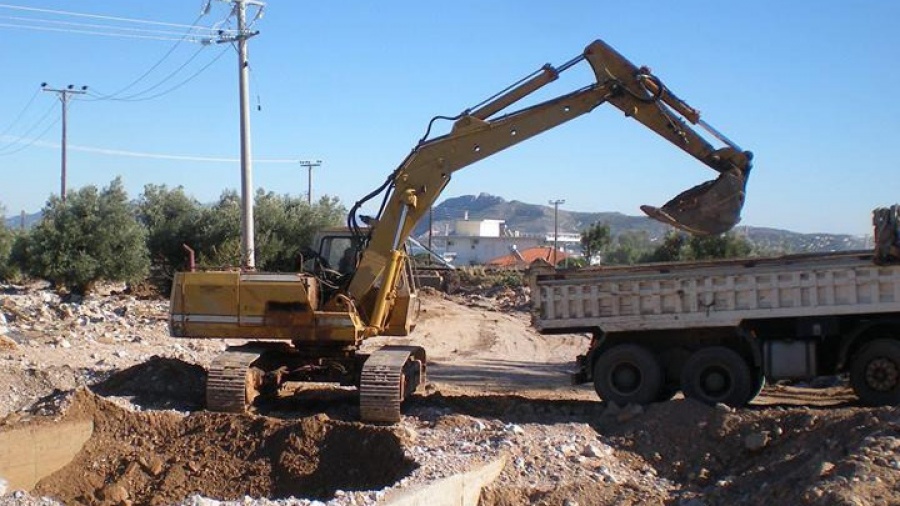 Εντός 10 μηνών ολοκληρώνεται το αντιπλημμυρικό έργο στη Μάνδρα