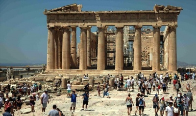 Μενδώνη: Οι επισκέπτες στην Ακρόπολη πρέπει να νιώθουν απολύτως ασφαλείς