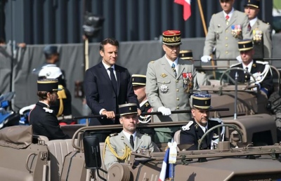 Επικίνδυνος προβοκάτορας ο Macron – Οι αυτοκρατορικές αυταπάτες για Ρωσία απειλούν Γαλλία, ΕΕ με ολοκαύτωμα, καταπέλτης Bloomberg