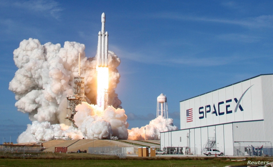 SpaceX: «Φρέσκα» κεφάλαια 1,6 δισ. δολ. παρά τις αποτυχημένες δοκιμές