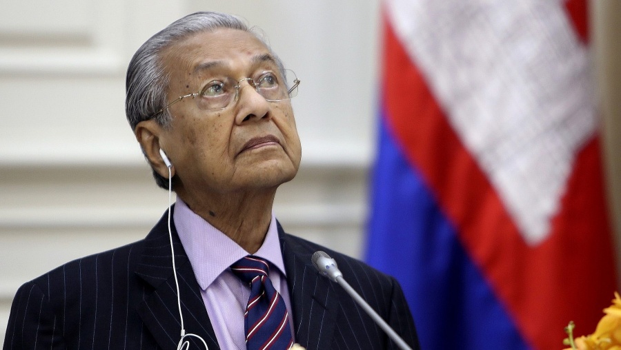 Μαλαισία: Ο πρωθυπουργός Mahathir παραιτήθηκε αιφνιδιαστικά, αφήνοντας στο κενό την κυβέρνηση